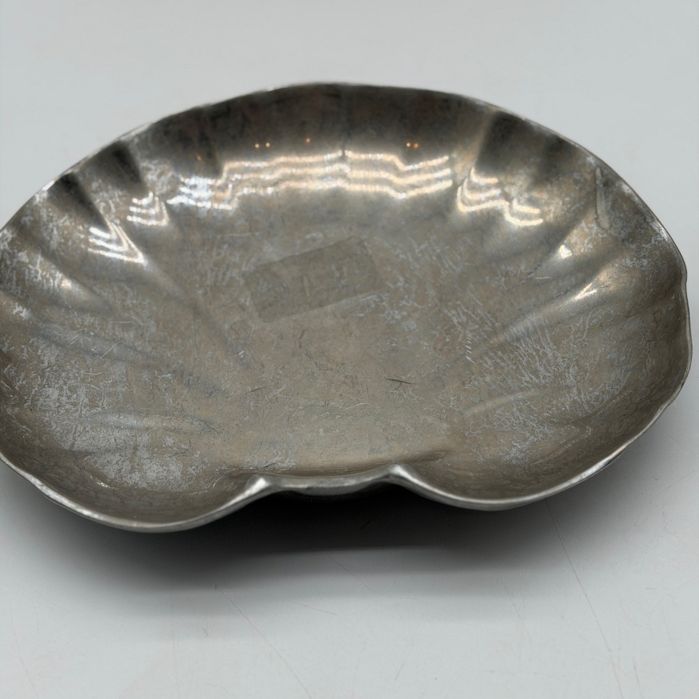 Wilton Mount Joy Pewter Armetale Scalloped Shell Serving Bowl Dish 12 Inch USA